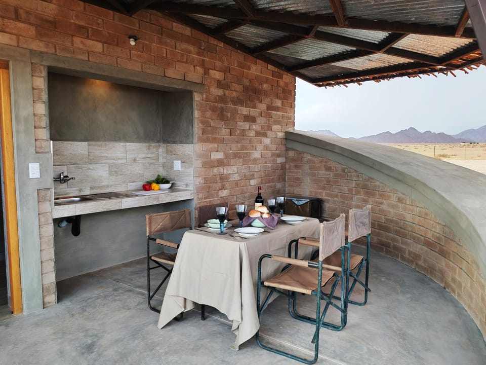 Kitchen or kitchenette, kitchen