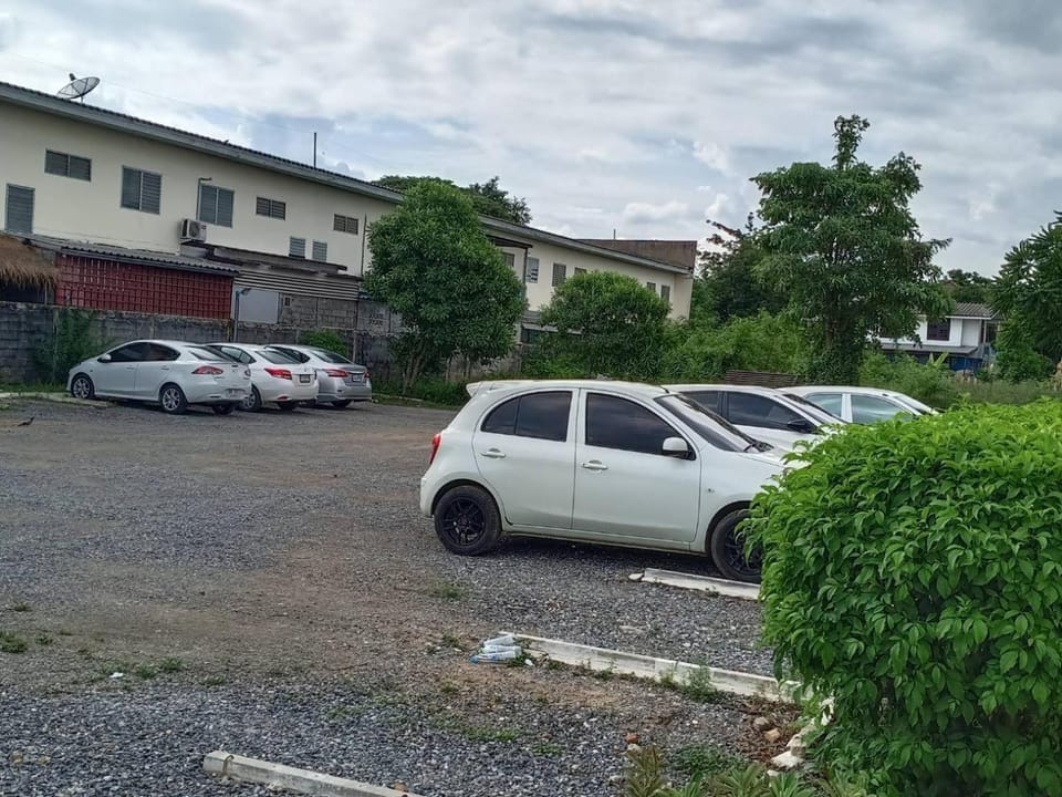 โสดาอพาร์ทเม้นท์​ Apartment in Laos
