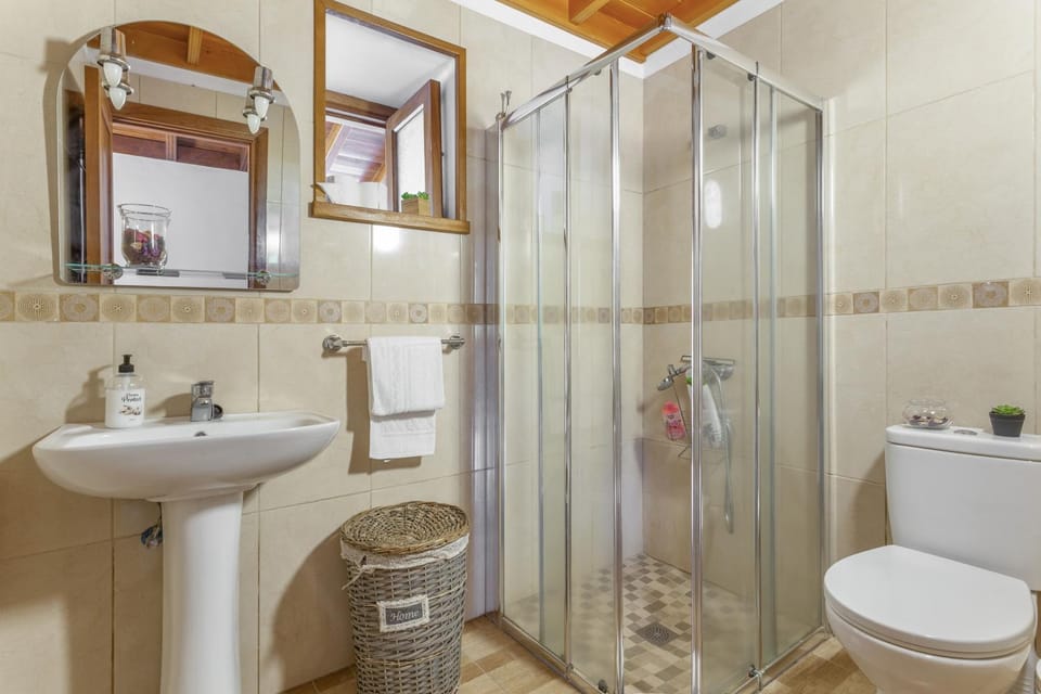 Bathroom, Living room