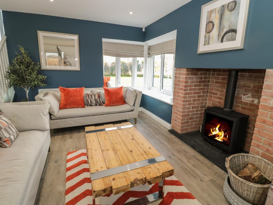The Deck House House in England