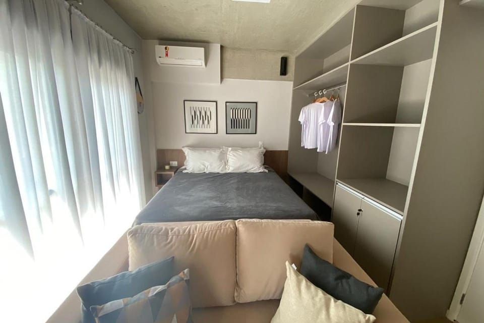 Bed, Kitchen or kitchenette, Food and drinks, Photo of the whole room, Decorative detail, Bedroom, On site, Food, Landmark view, Location