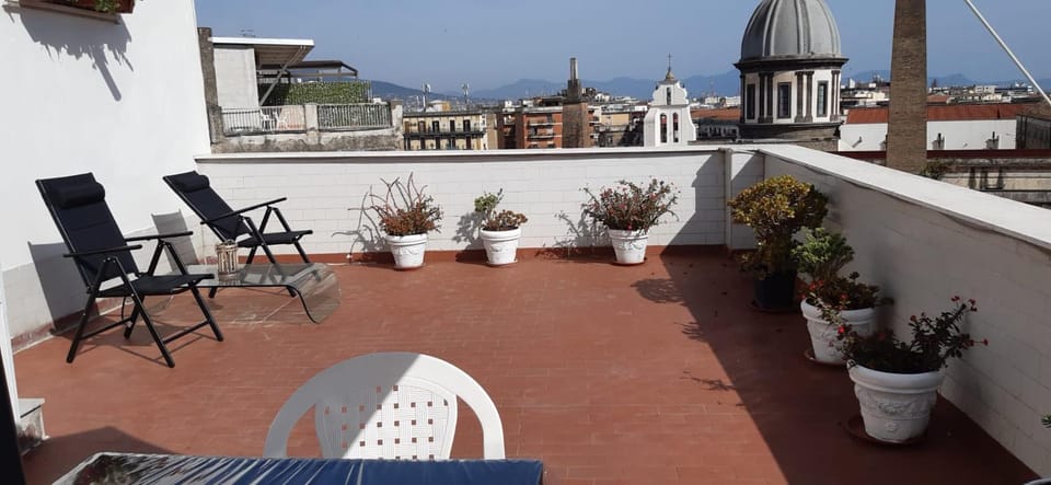 La Dimora delle Divinità House in Naples