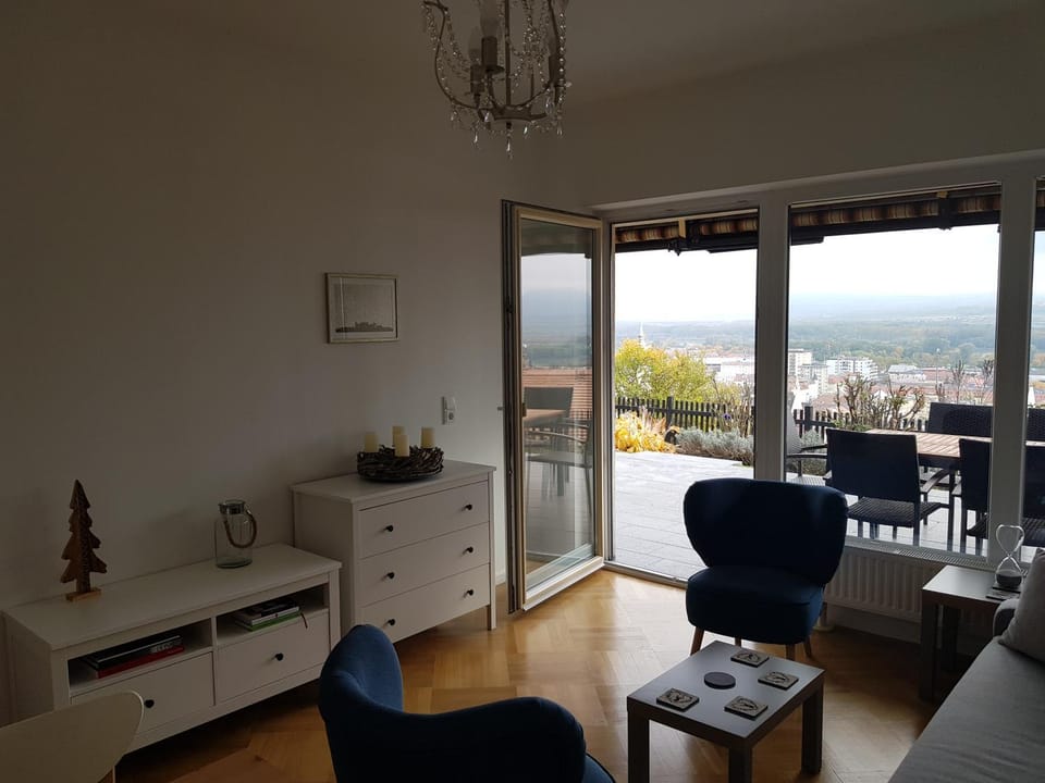 View (from property/room), Living room, Seating area