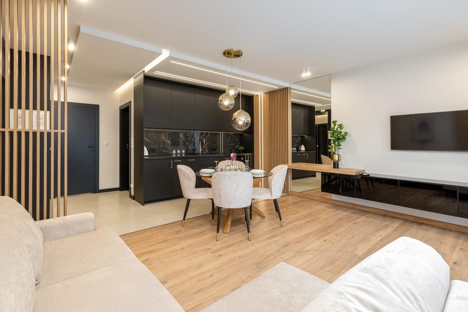 TV and multimedia, Living room, Dining area