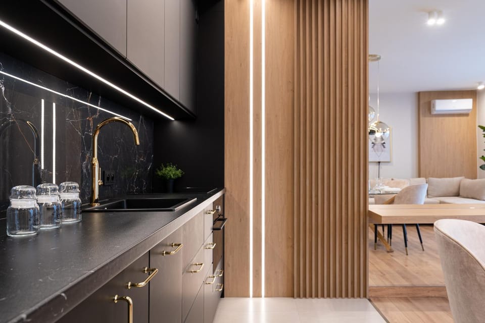 Kitchen or kitchenette