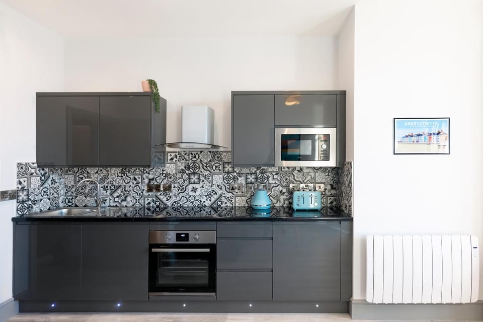 Kitchen or kitchenette, minibar, pet friendly, stove, toaster