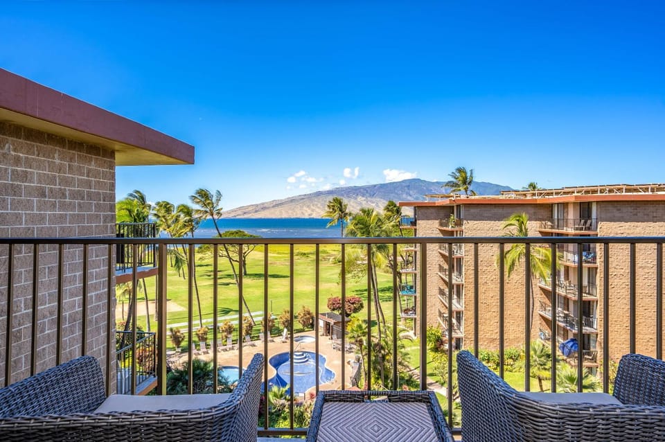 Oceanfront Penthouse in Paradise House in Kihei