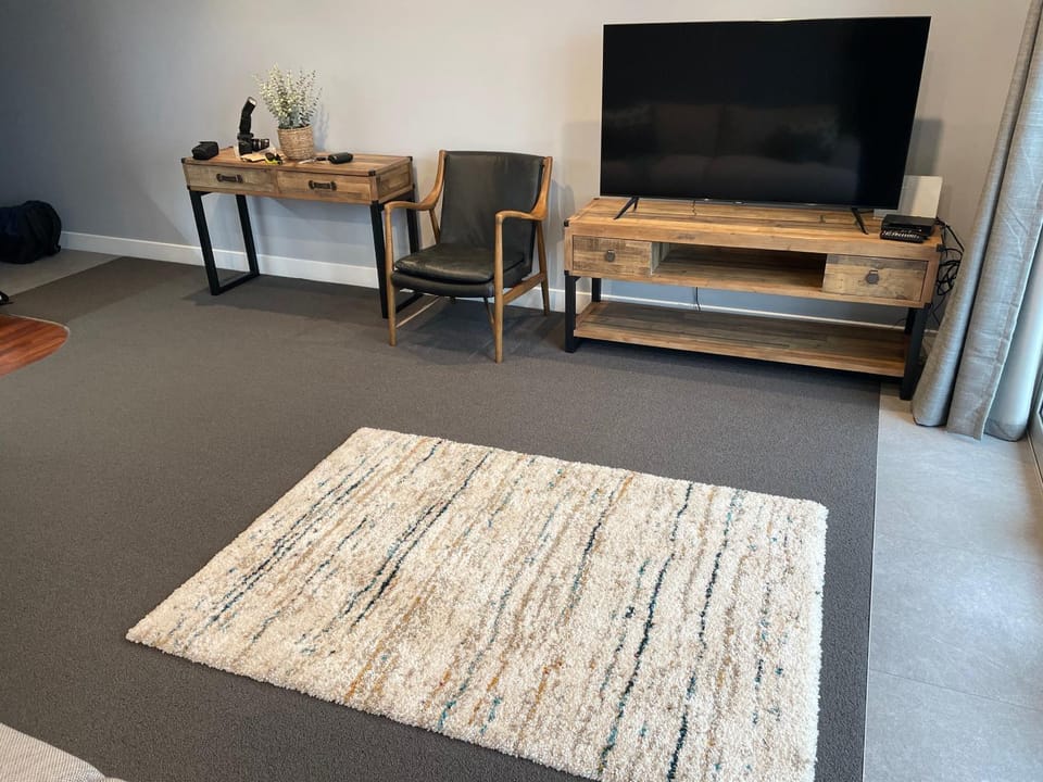 Alpine Village Lakeside Apartment Apartment in Queenstown