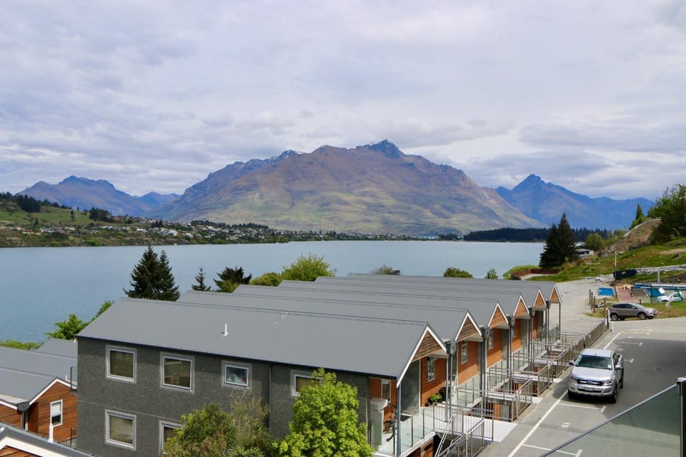 Lake view, Mountain view