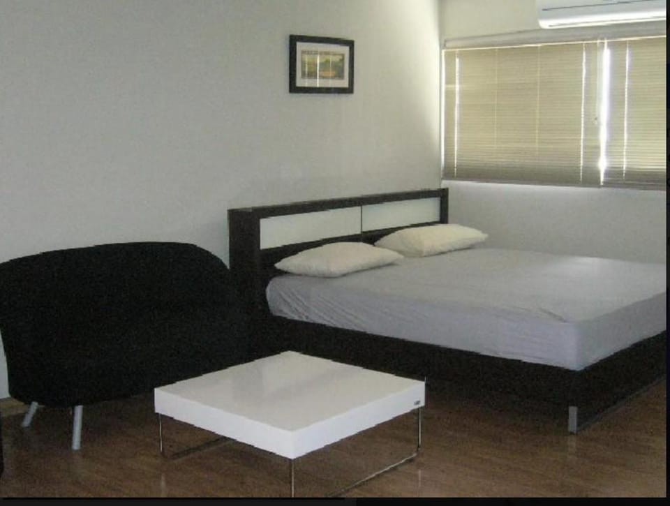 Bed, Decorative detail, Bedroom