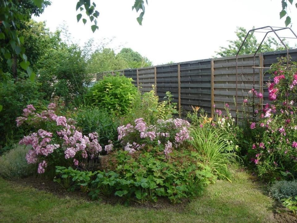 Charmant Gîte au Calme près de Pithiviers avec Jardin et Terrasse - FR-1-590-133 House in Centre-Val de Loire