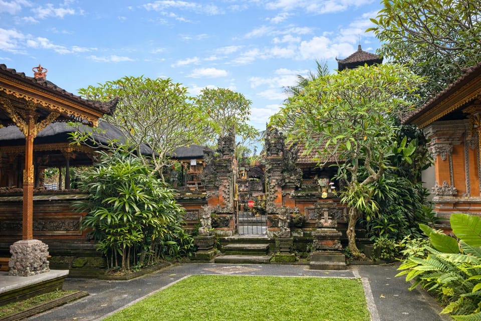 Inner courtyard view