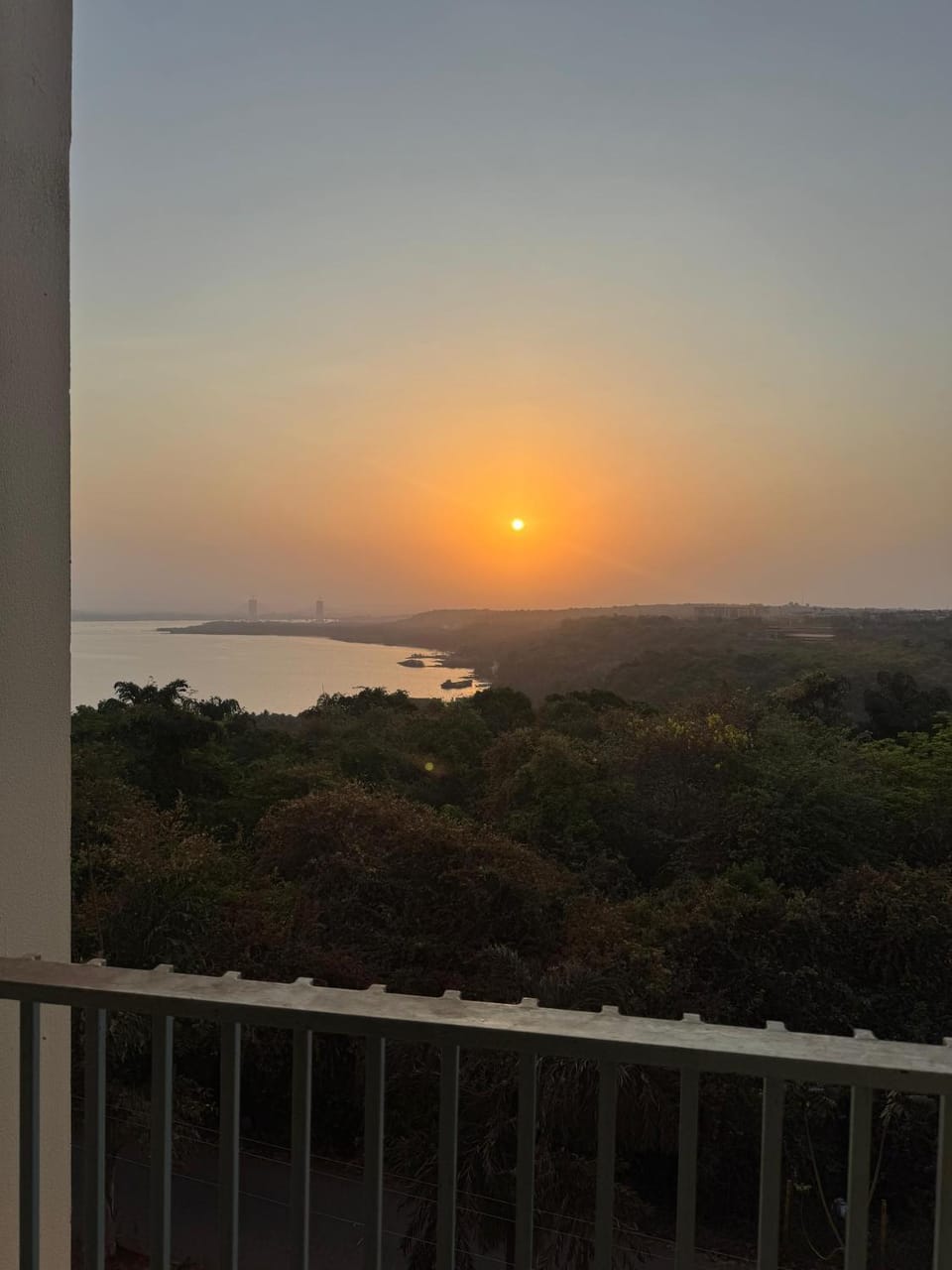 Birdsnest Riverview Apartment 2bhk Apartment in Goa, India
