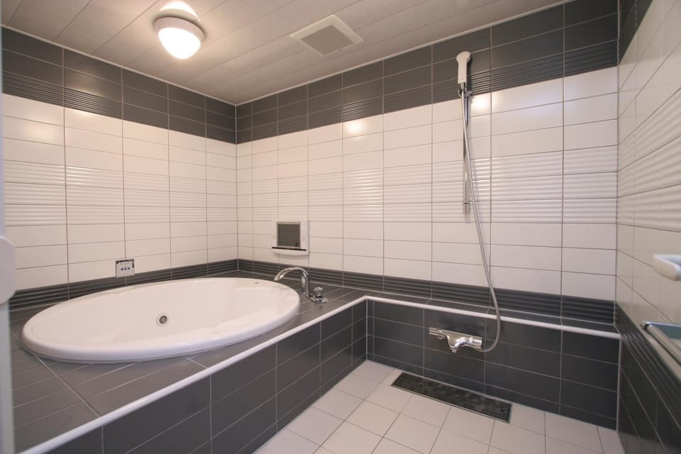 Shower, Bathroom, Bath