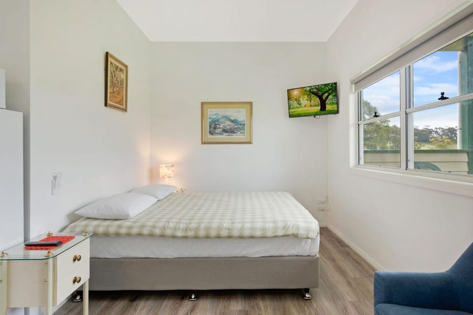 Henkley Cottage 1 Isaiah Farm Stay in Central Tilba