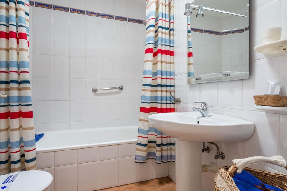Bathroom, Living room