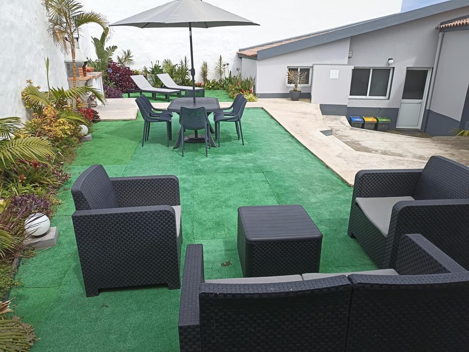 Patio, Garden, Seating area
