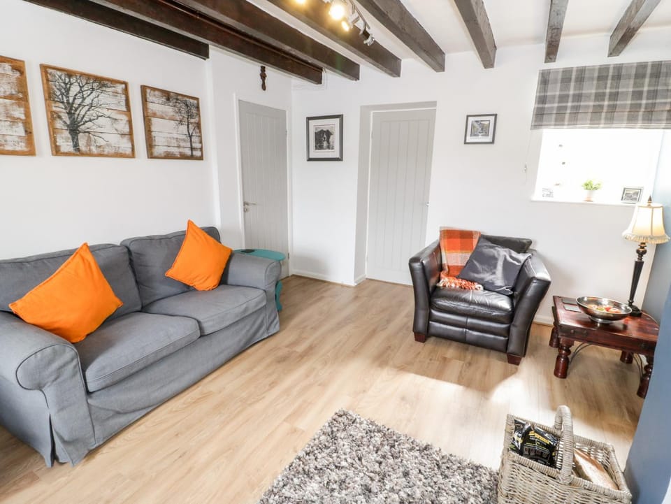 Afallon House in Bro Machno