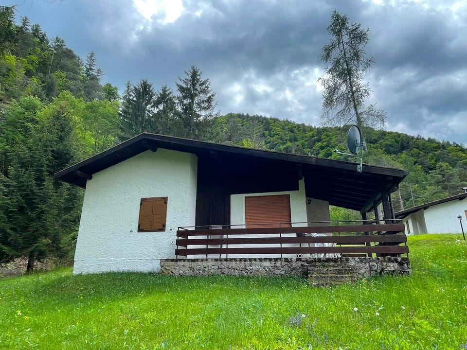 Property building, Garden, Mountain view