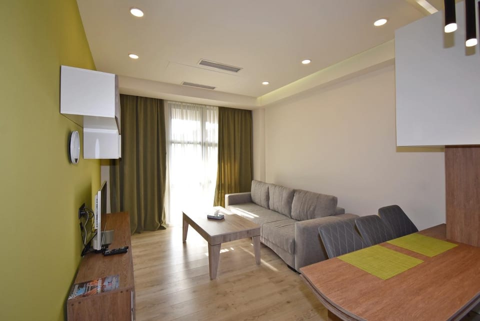 New eurorenovated, Modern apartment for rent in Koghbatsi street KO1642 Apartment in Yerevan