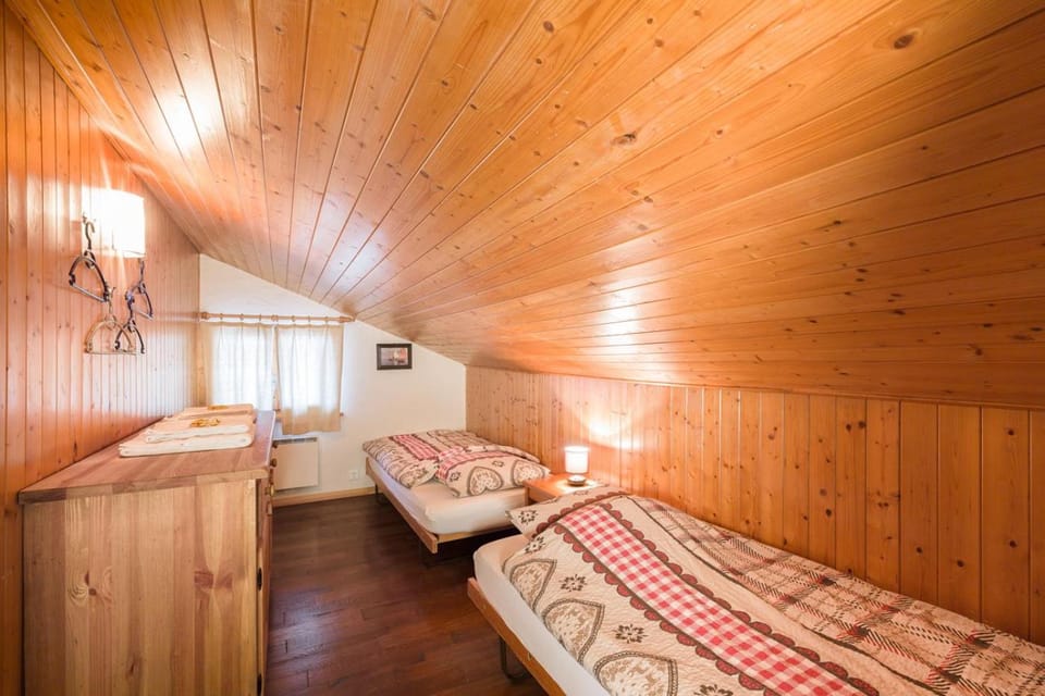 Bed, Bedroom, Breakfast