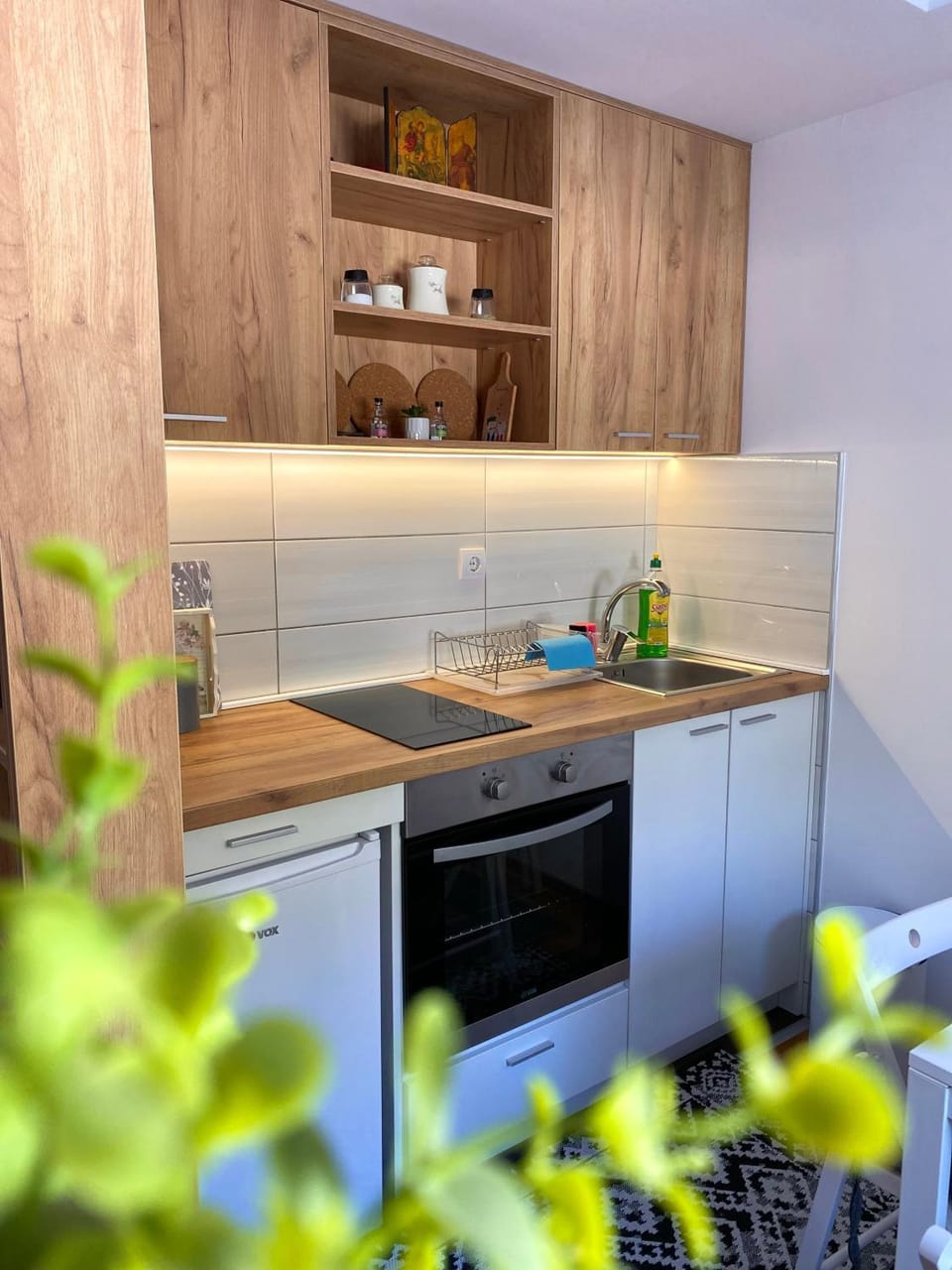 Kitchen or kitchenette, pet friendly, stove