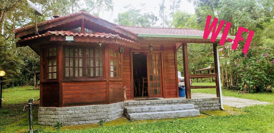 Cantinho de Mauá House in State of Rio de Janeiro