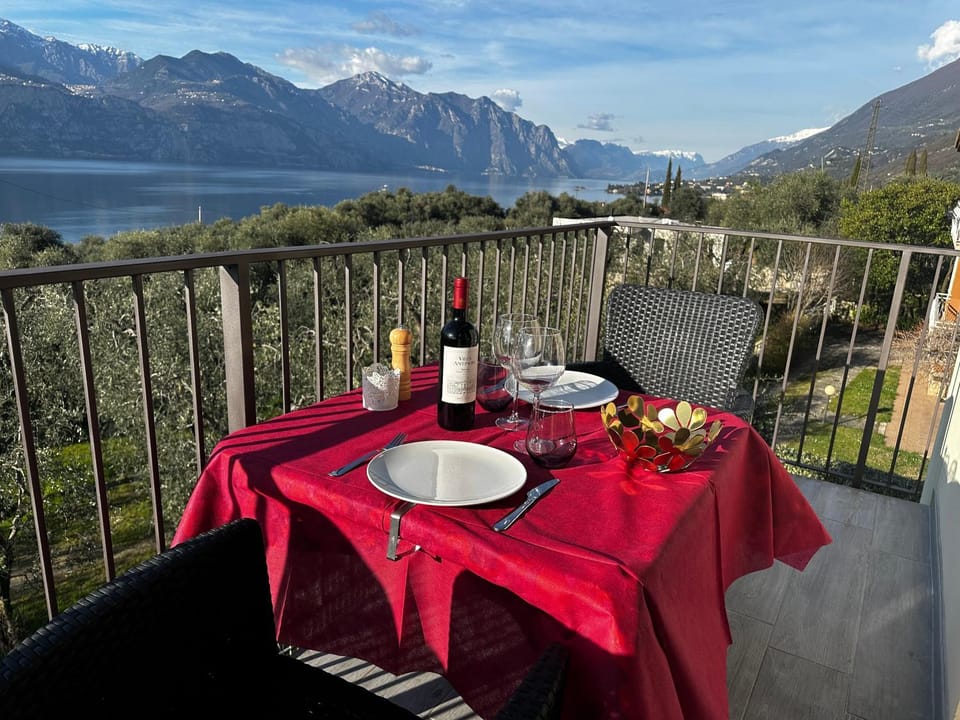 Villalvento Apartment in Malcesine