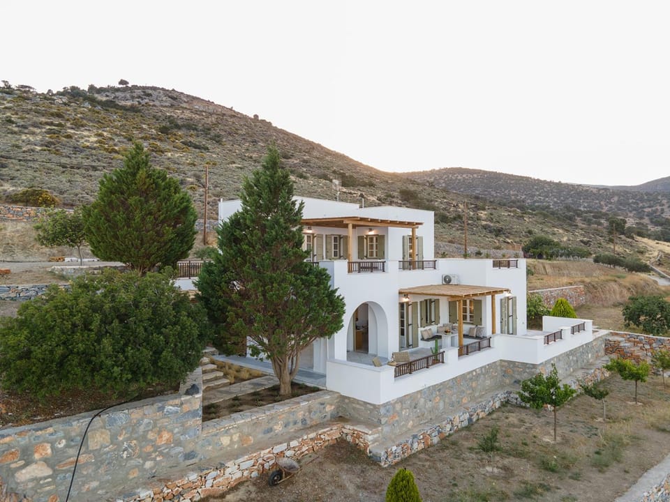 Evdokia - Luxury Olive Yard apartments with Aegean View Country House in Naxos, Naxos and Lesser Cyclades, Greece