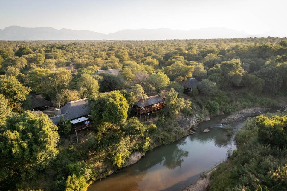 Property building, Bird's eye view, View (from property/room), River view