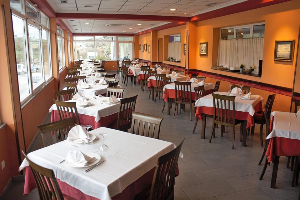 Restaurant/places to eat, Meals, Lunch, Dinner