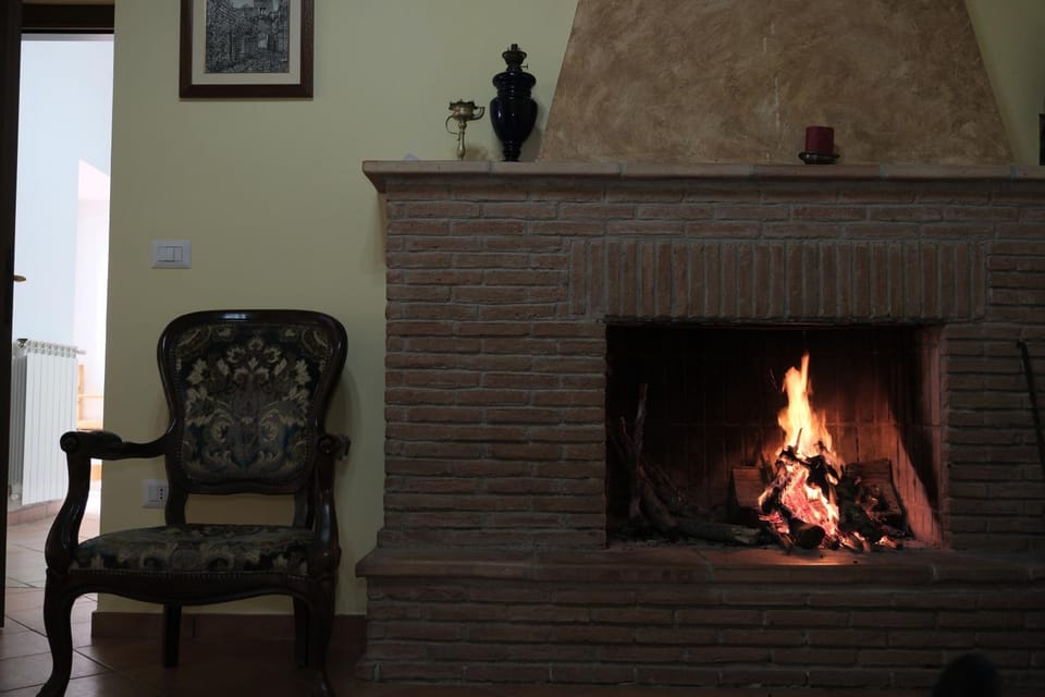 Living room, Seating area, flat iron