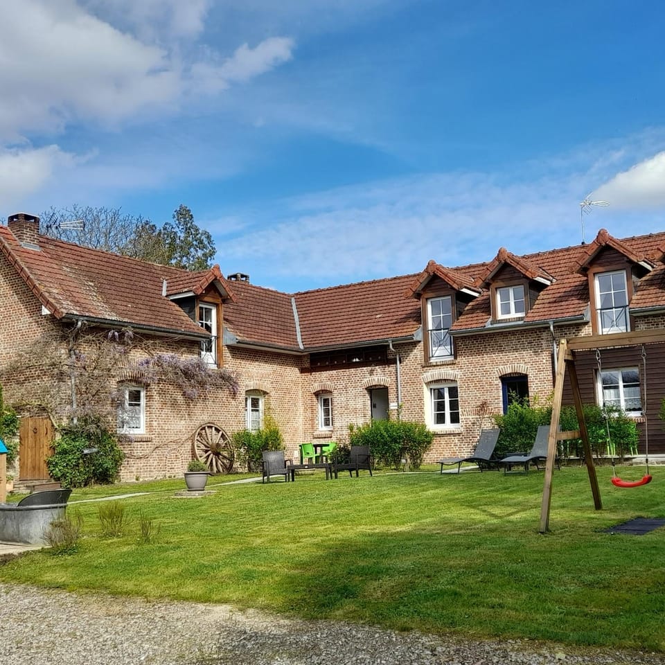 Gîtes "Aux Charmes de la Baie" labellisés 3 clévacances avec parking et terrain clos House in Hauts-de-France