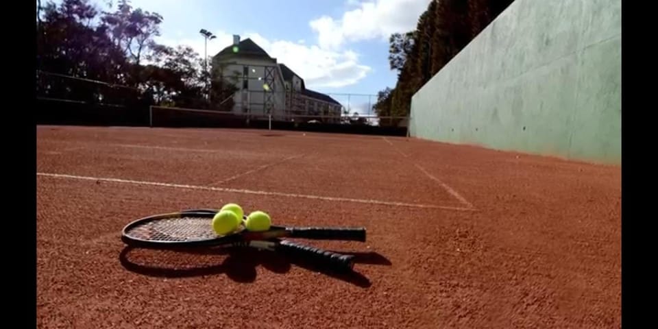 Tennis court