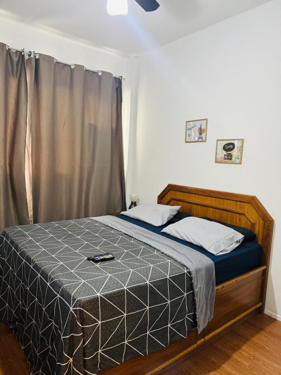 APMARAVILHOSO QUARTO e SALA LEBLON Recém REFORMADO ACEITO 5 pessoas NA ATAULFO DE PAIVA Apartment in Rio de Janeiro
