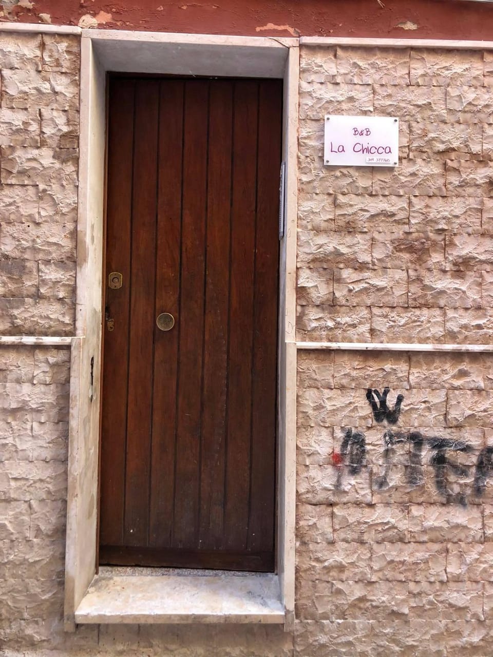 Property building, Facade/entrance