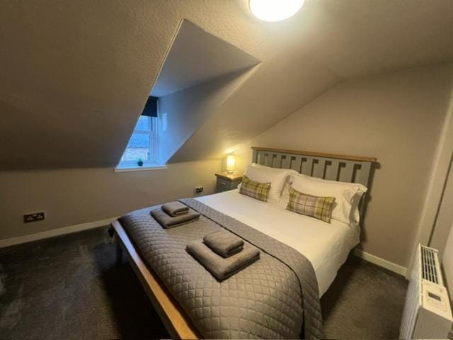 The TEVIOT in the centre of Melrose Apartment in England