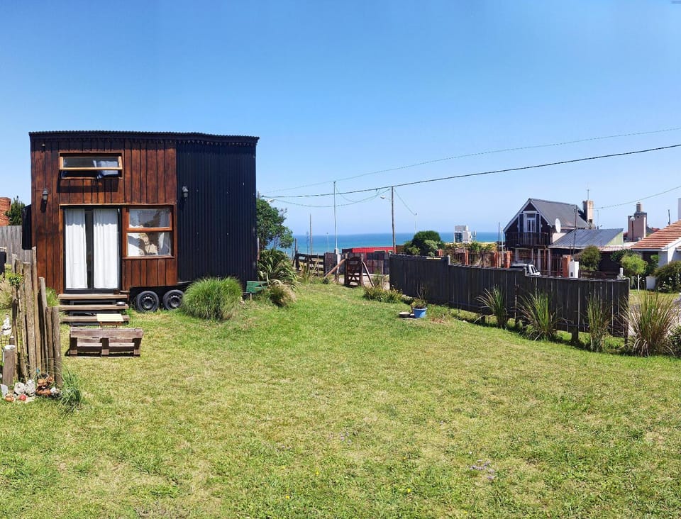 Garden, Sea view