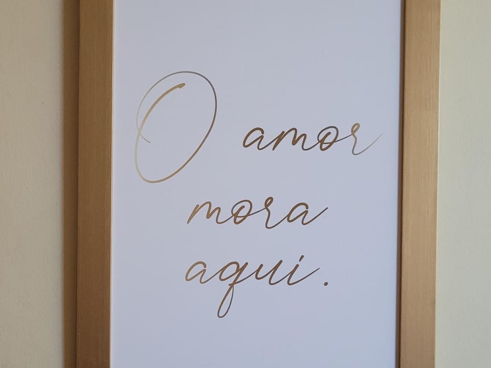Decorative detail, Text overlay