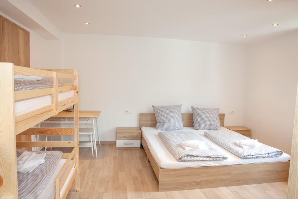 Photo of the whole room, Bedroom, bunk bed