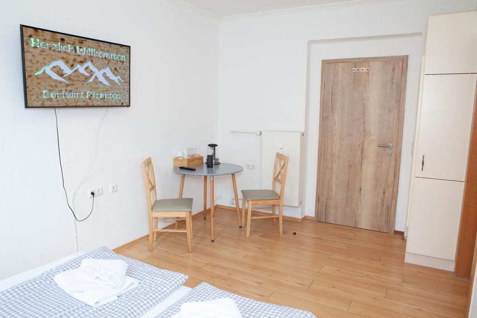 Photo of the whole room, Dining area