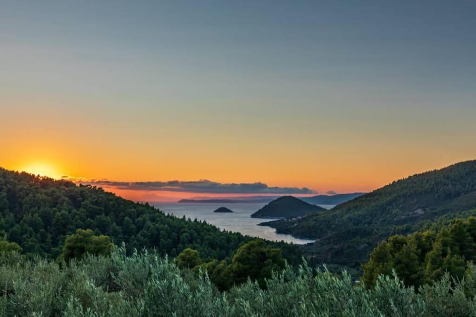 Nina-Myrtia Countryside House Skopelos House in Sporades, Greece
