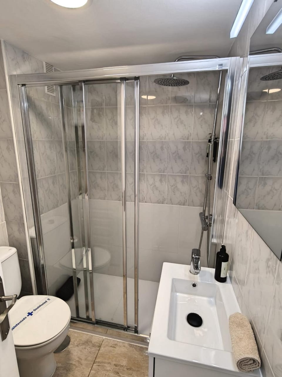 Shower, Bathroom