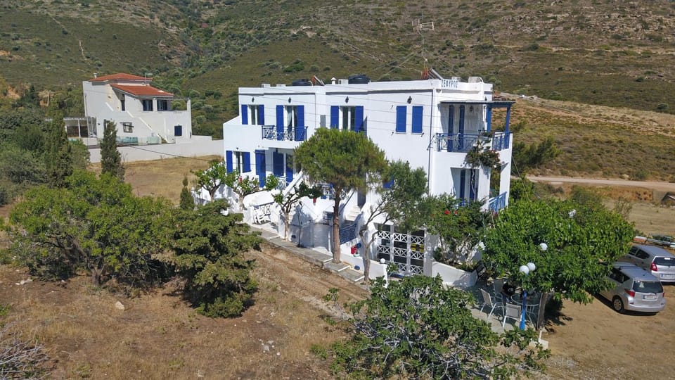 Property building, Natural landscape, Bird's eye view, Mountain view