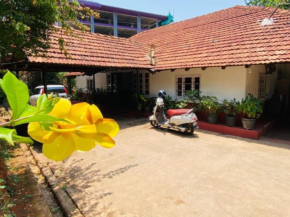 Coorg Daffodil Guesthouse House in Madikeri