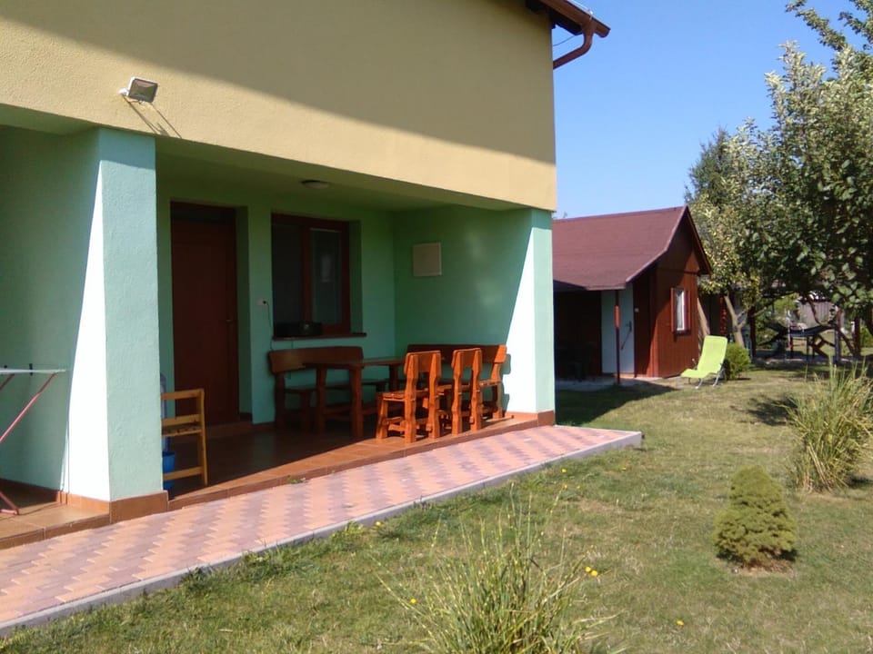 Chatky a apartmány Pod starým orechom - camp Campground/ 
RV Resort in Slovakia