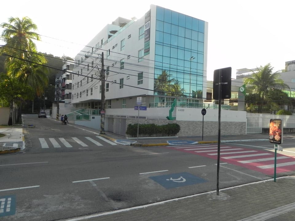 Property building, Nearby landmark, Neighbourhood, Street view