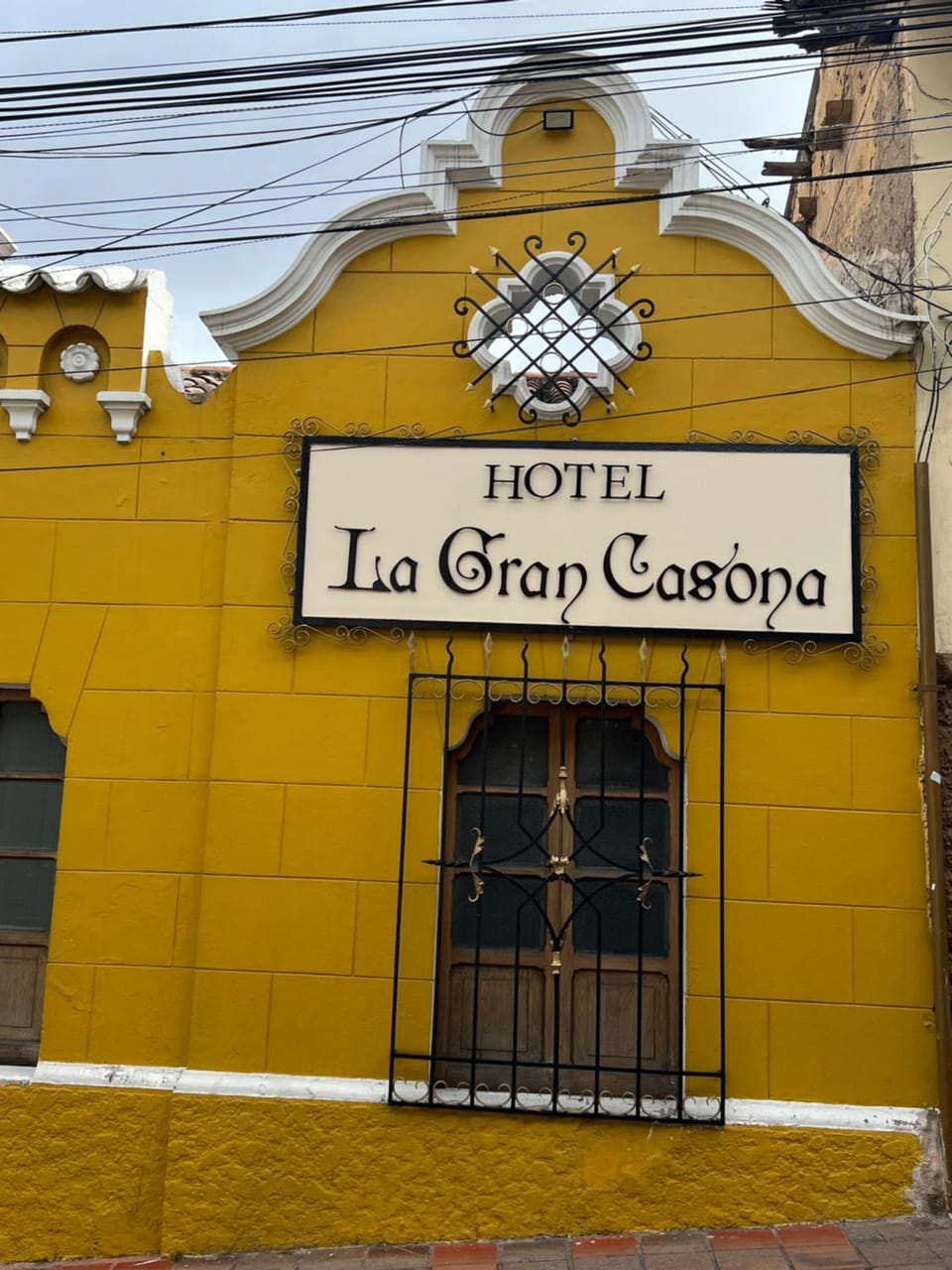 Facade/entrance