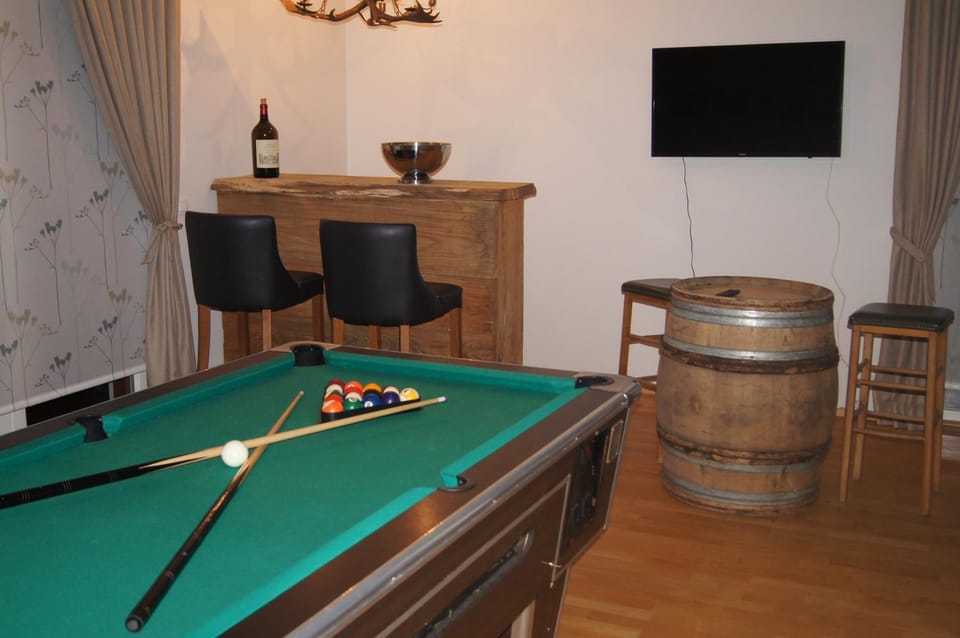 Billiard