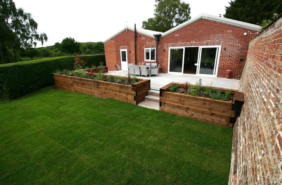 Garden, Balcony/Terrace